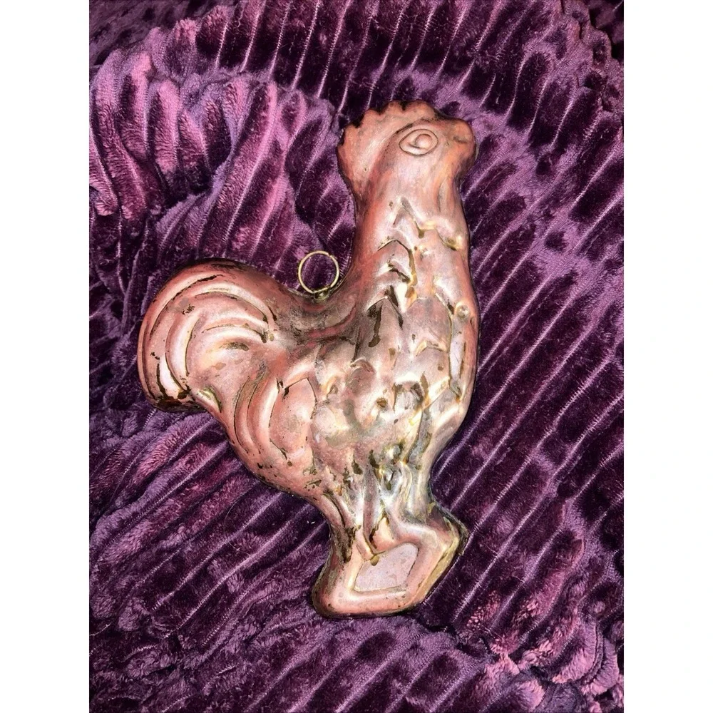 VTG copper rooster mold by Benjamin & Medwin, used for jello, cake, wall hanging
